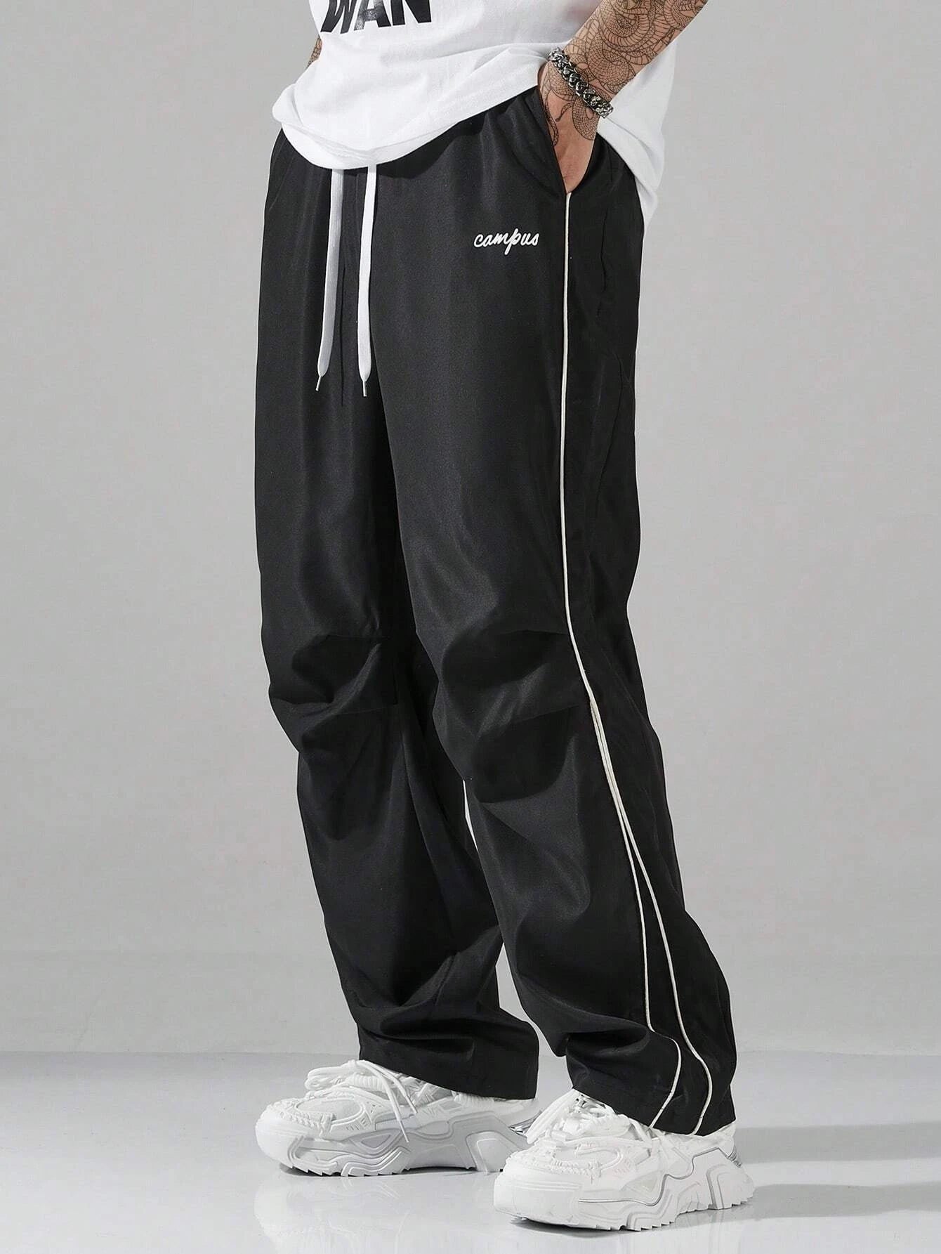 Men Pants with Pockets, Suitable for Sports