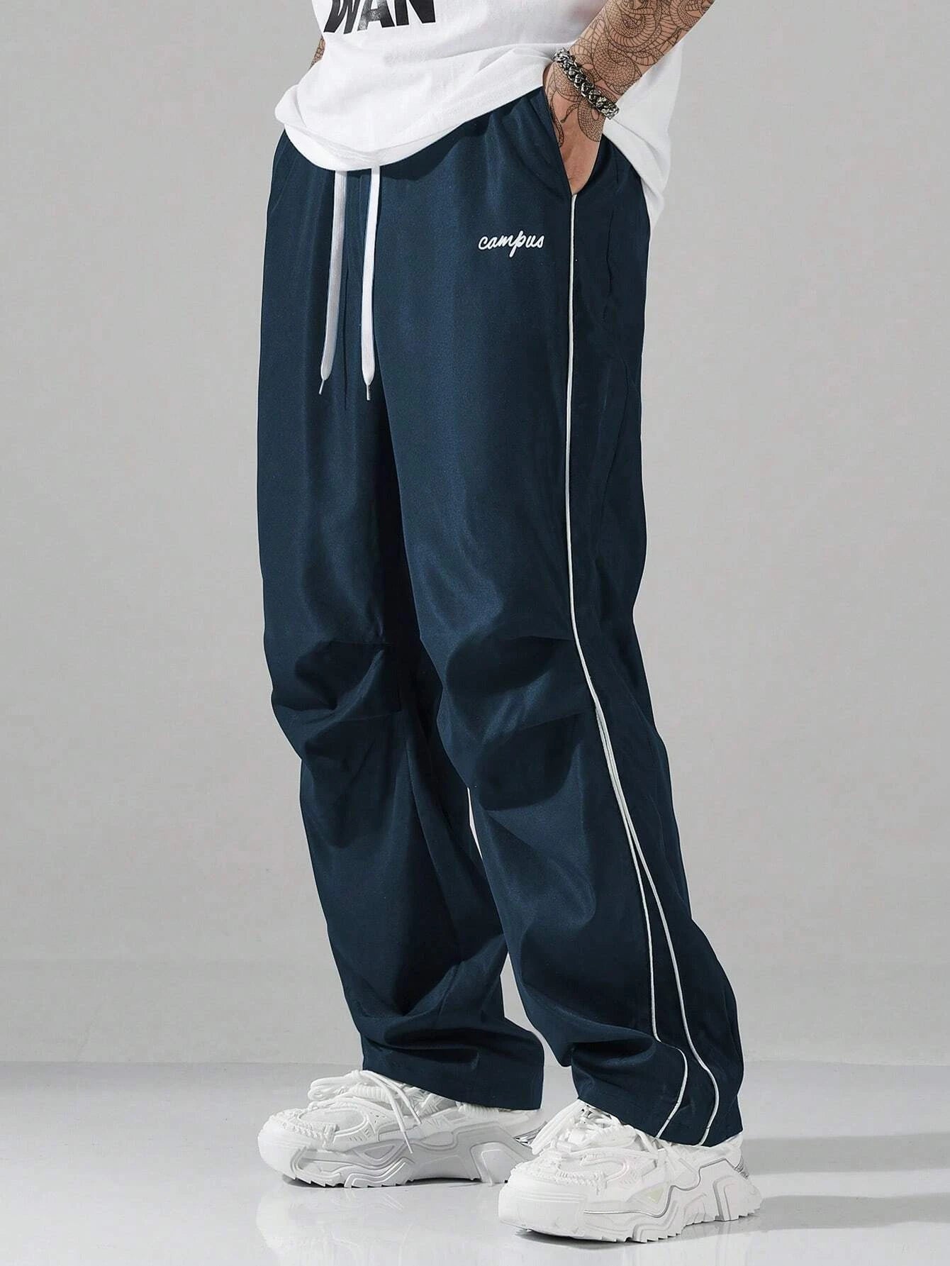Men Pants with Pockets, Suitable for Sports
