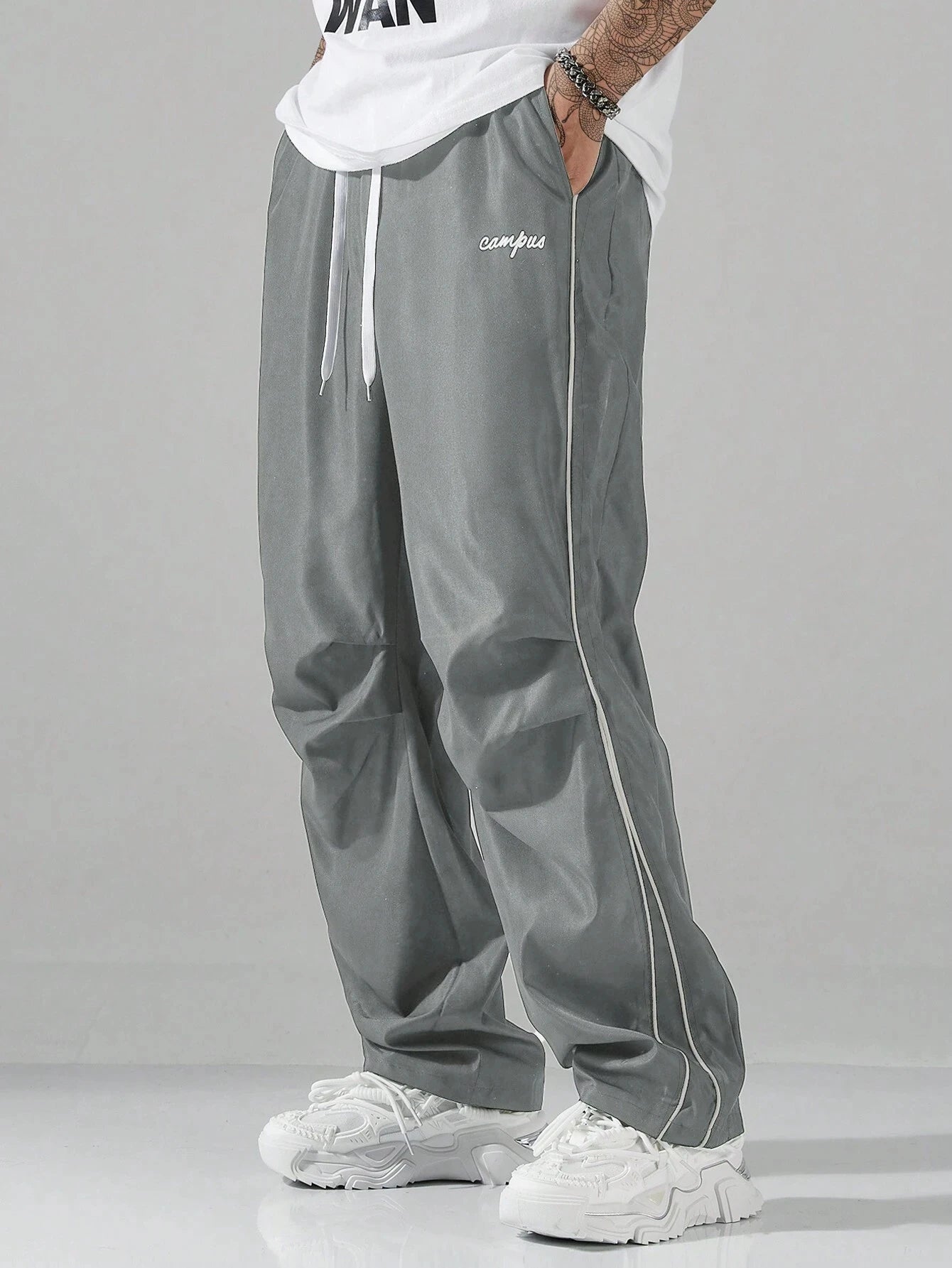 Men Pants with Pockets, Suitable for Sports